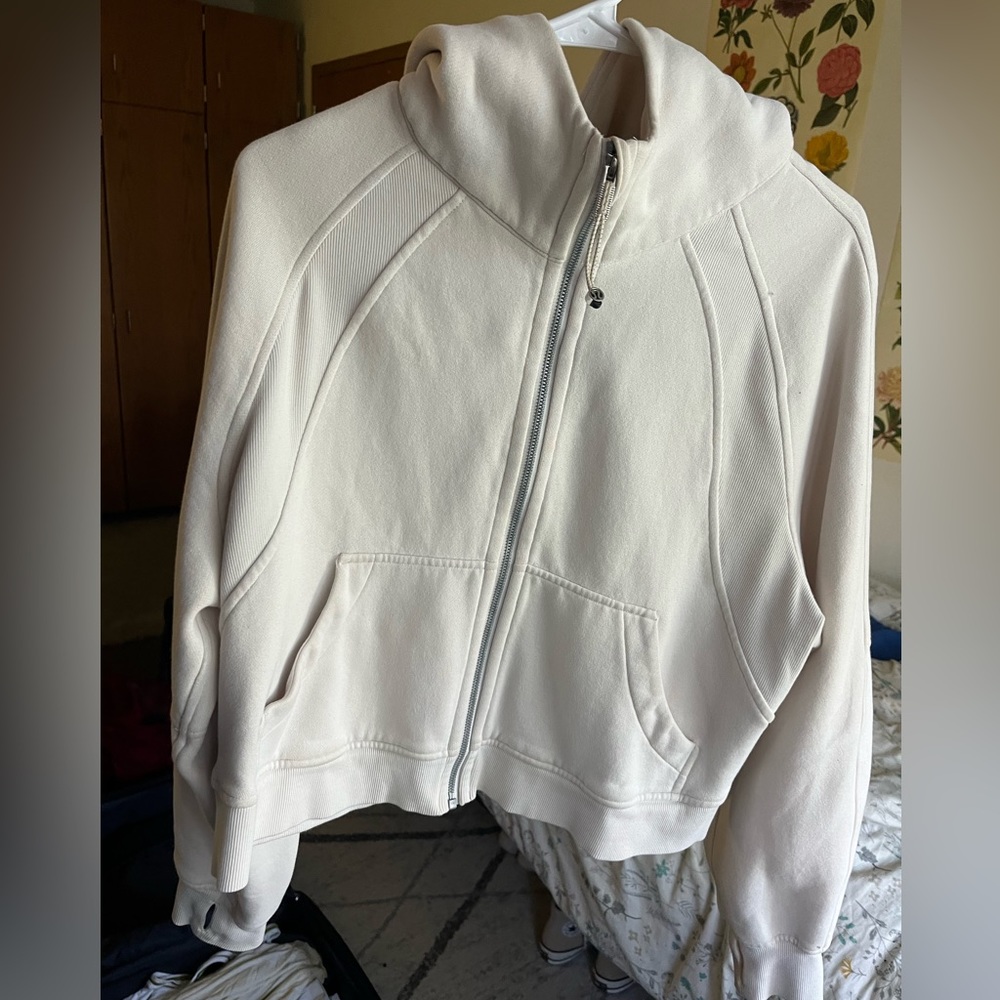 Lulu scuba sweatshirt